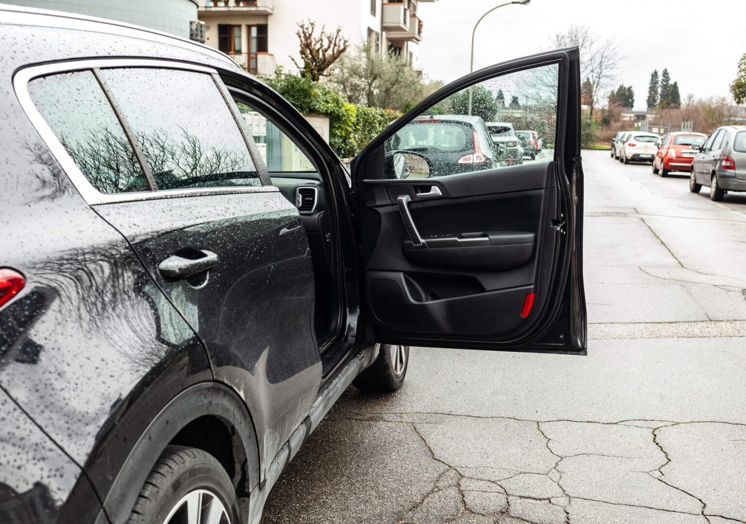 Open Car Door Is Hit Who Is Liable? Calandro Law